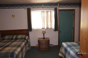 Delmonte in the Pines - Image 4
