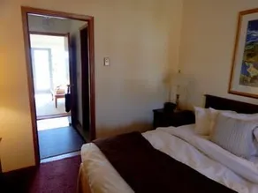 Waterfront Garden Suites - Image 4