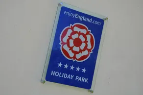 Woodovis Park - Image 3