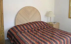 Binns Motor Inn - Image 4