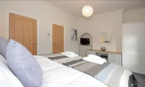 Holgate Premier Apartment - Image 1