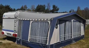 Nowoczesne Przyczepy Kempingowe Chalupy Royal Camp - Image 2
