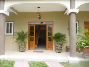 Maximos Petit Hotel - Image 2