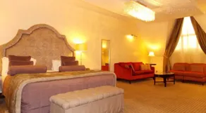BON Hotel Grand Towers - Image 2