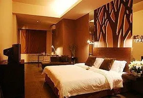 Lohas Hotel Shenyang - Xinhua Square - Image 3