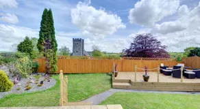 Lych Gate Cottage - Image 2