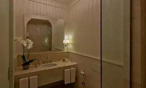 ISFANBUL HOLIDAY HOME AND SUITES - Image 5