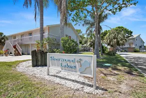 Sherwood Lakes - Image 1