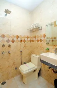 Check In Room RK Ashram - Image 2