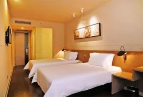 Jinjiang Inn Select Shenzhen Huanggang Port Huangcheng Square - Image 4