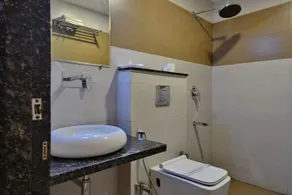 Hotel Signetic Blue Bhopal - Image 4