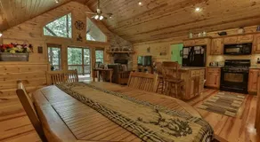 Family-friendly cabin with terrace, hot tub & barbeque | River view | Pet-friendly - Image 5