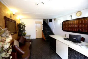 Central Guest House - Image 2