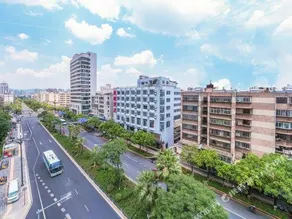 Nandu Hotel - Image 4