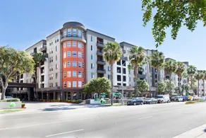 Hotel Style Furnished Suites in LA Beach Area - Image 2