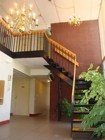 Kings Inn Hotel - Image 2