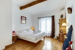 Very big loft on Vieux-Port - Image 5
