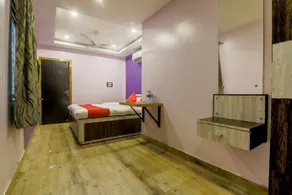 Sangam Grand By OYO Rooms - Image 4