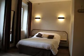 L'Hostellerie des Monts Jura - Image 2