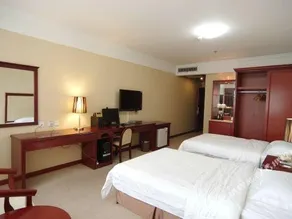 Tian Hu Hotel - Image 2