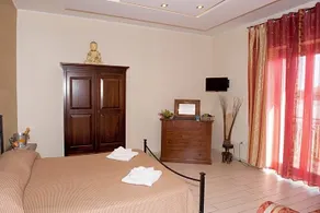 B&B S Home - Image 4