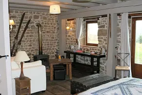 Domaine Des Pierres Davélie - Image 2