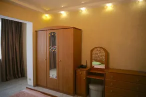 Na Suyumbaeva Apartments - Image 4