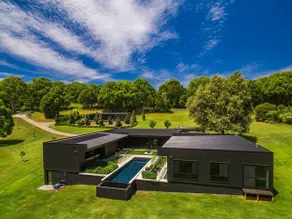 Friday Sabai - coastal retreat w/ pool & spa - Image 1