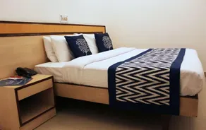 OYO Rooms Defence Colony A Block - Image 3