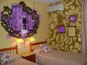 Hostal Plaza - Image 2