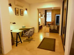 Redlotus Accommodation - Old City - Image 5