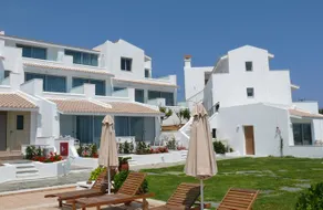 Bella Vista Village Hotel - Image 3