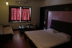 Greenwoods Lake Resort and Spa - Image 5