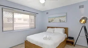 Dolphin Court 4 - Image 2