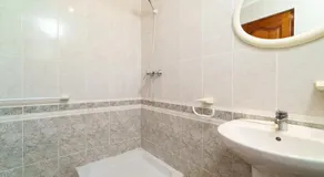 La Puerta Roja - Image 3