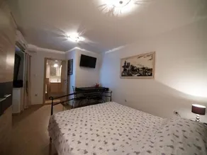 Lavanda Rooms - Image 3