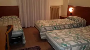 Hotel Sanson - Image 4
