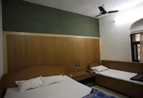 Hotel Palace - Image 4