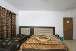 Hotel Mussoorie Midview - Image 5