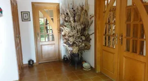Apartamentos em Moradia com Jardim - Image 4