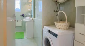 House Michelle - Image 2