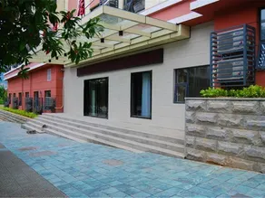 Zhaojun Express Hotel - Image 4