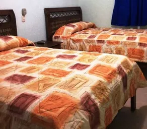 Felo Hotel - Image 4