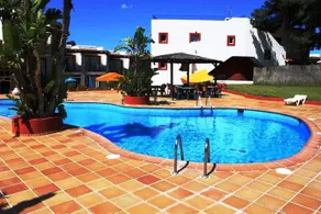 Villas Del Sol Apartments - Image 2