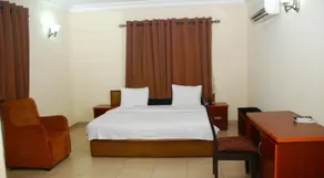 Knightsbridge Hotels - Image 2