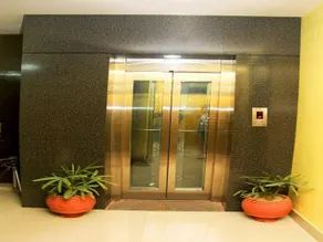 Hotel Vickys Plaza - Image 5