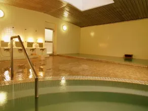 Jozankei Hot Spring Hotel Shiraito - Image 4