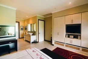 Luxury 3 bedroom Maisonette - Image 5