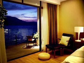 Bonum Lakeside Boutique Hotel - Image 3