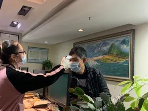 Yujing Holiday Hotel - Image 5